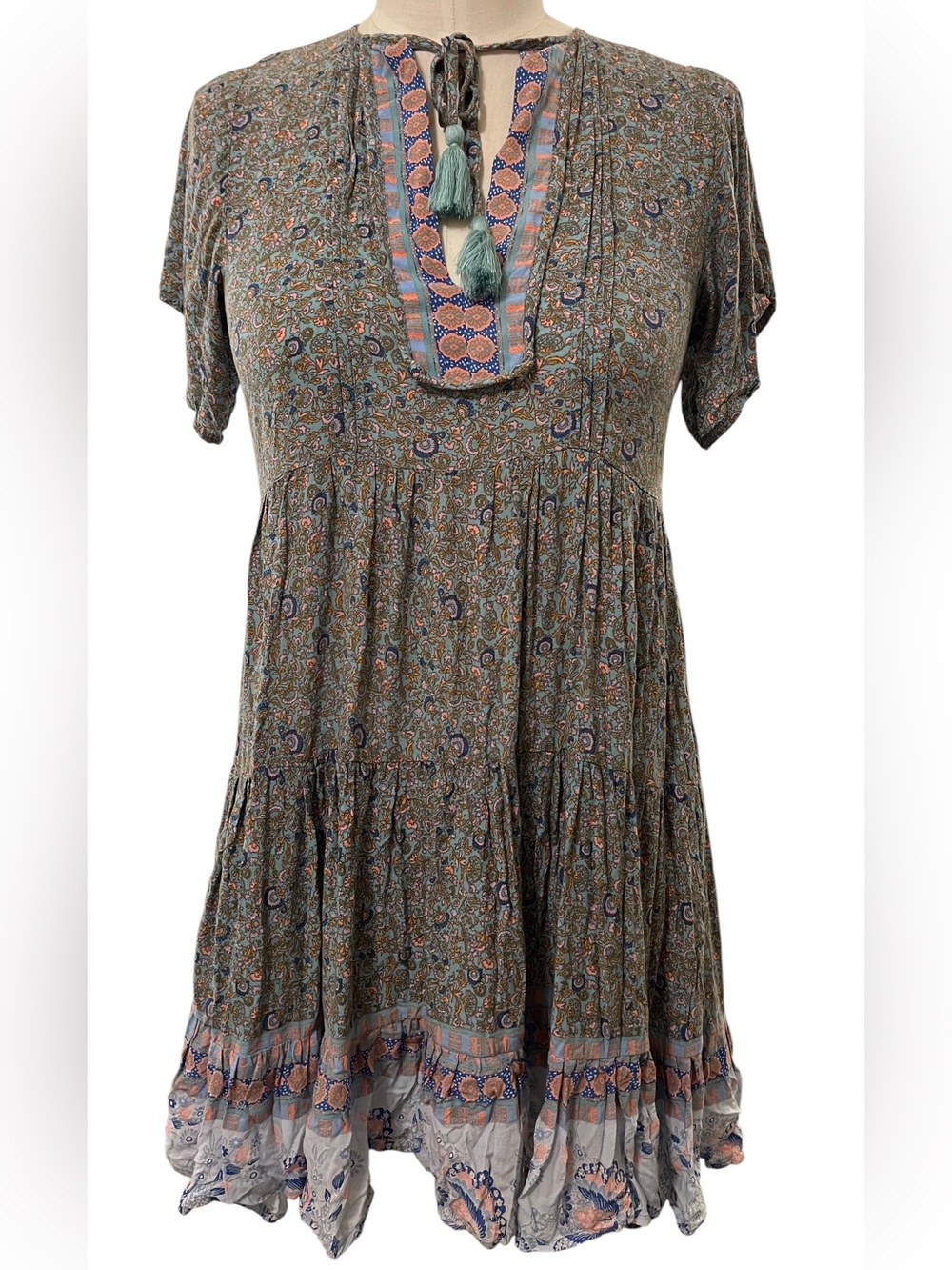 ❤️ Vici Boho Paisley Border Print Mini Peasant Mini Dress - Picture 3 of 8